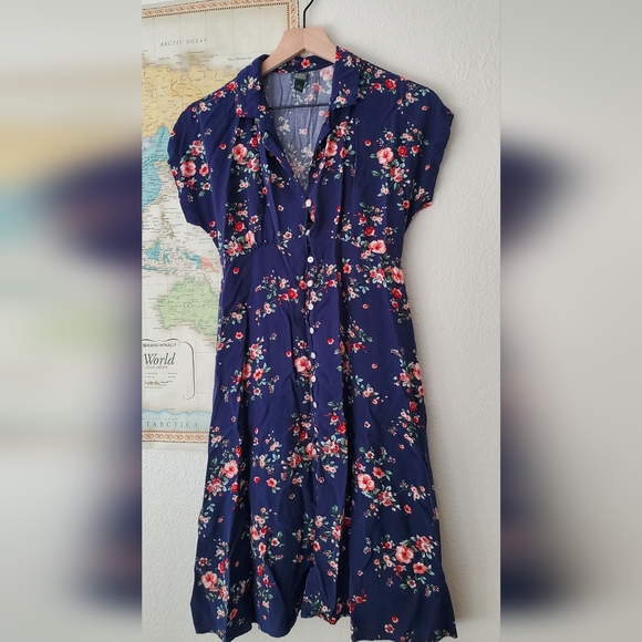 Navy sundress - Picture 1 of 4